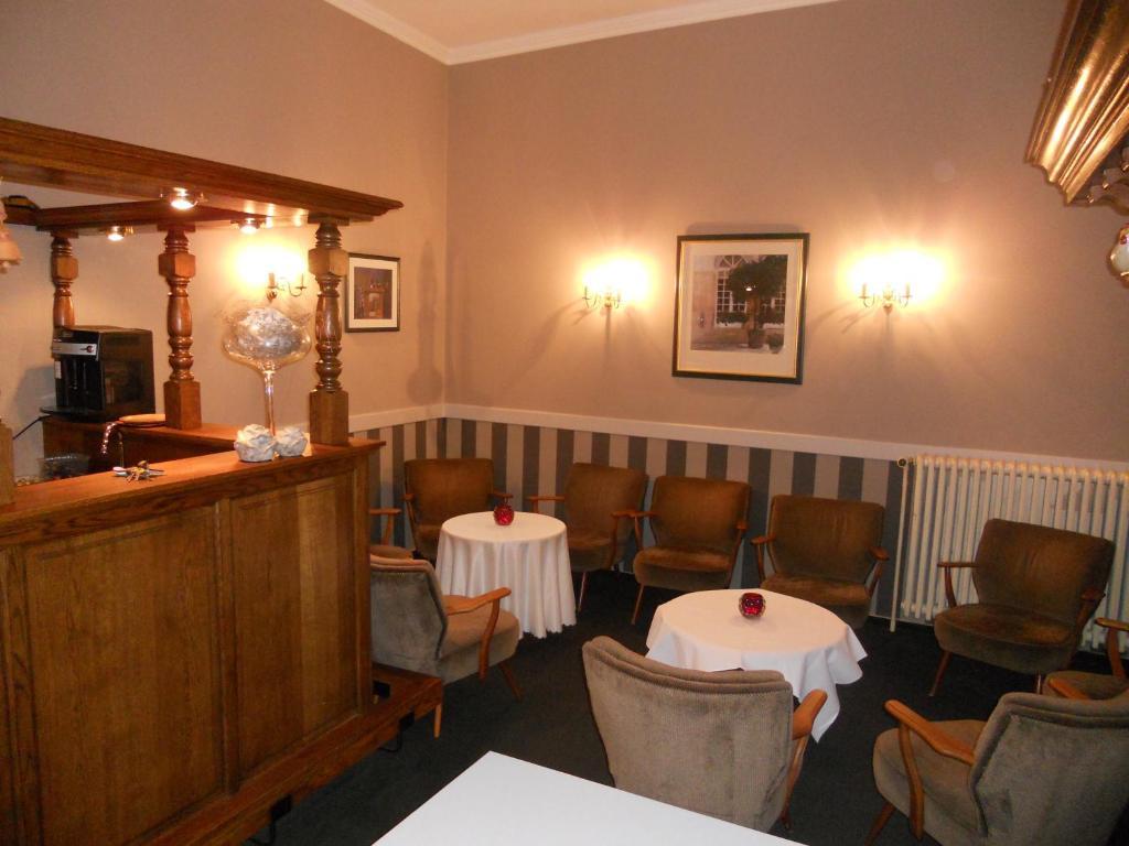 Hotel Ten Putte Хистел Екстериор снимка